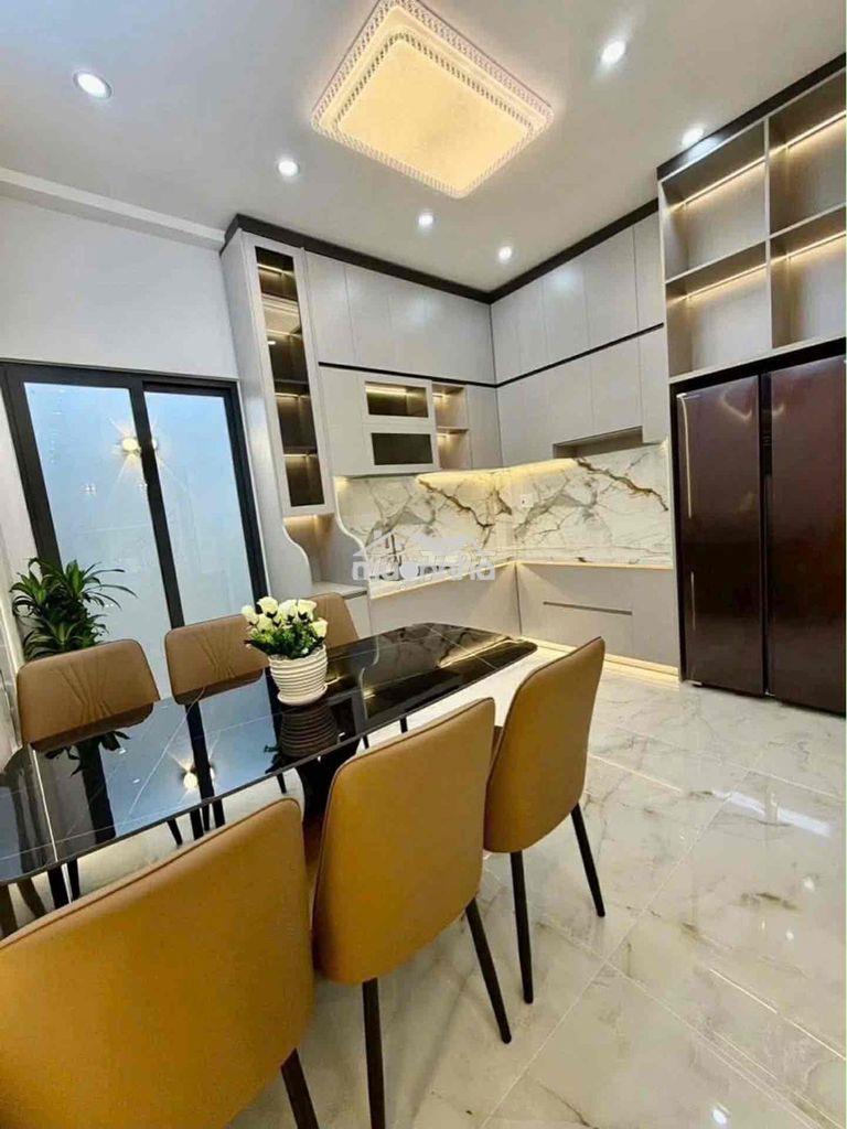 Siêu phẩm mới lên sóng đẹp full nội thất - 3