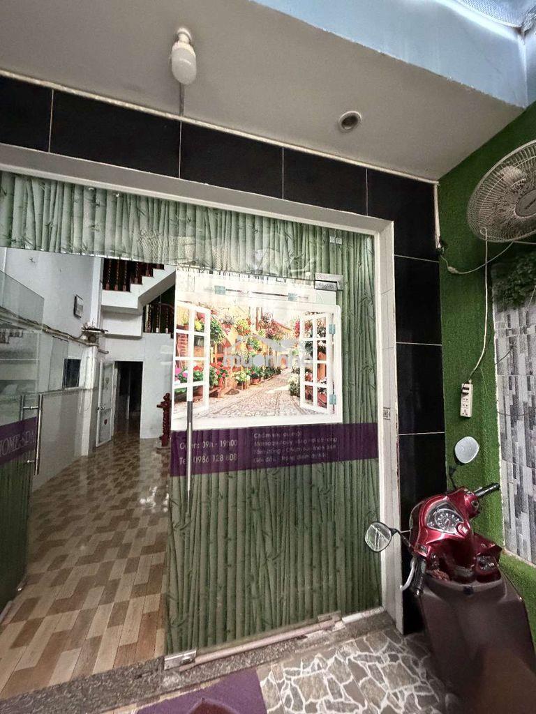 Phòng tách bếp - nhà nguyên căn