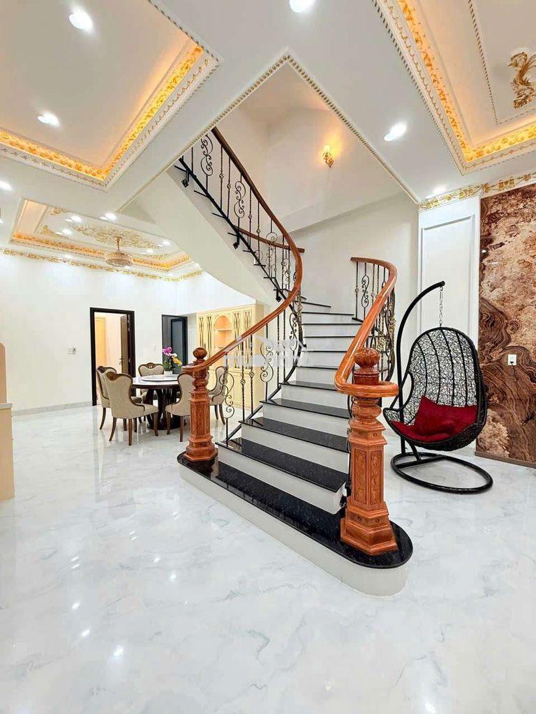 Nhà tân cổ điển đẹp mới kdc phú hồng thịnh 5, phường an phú, thuận an. - 4