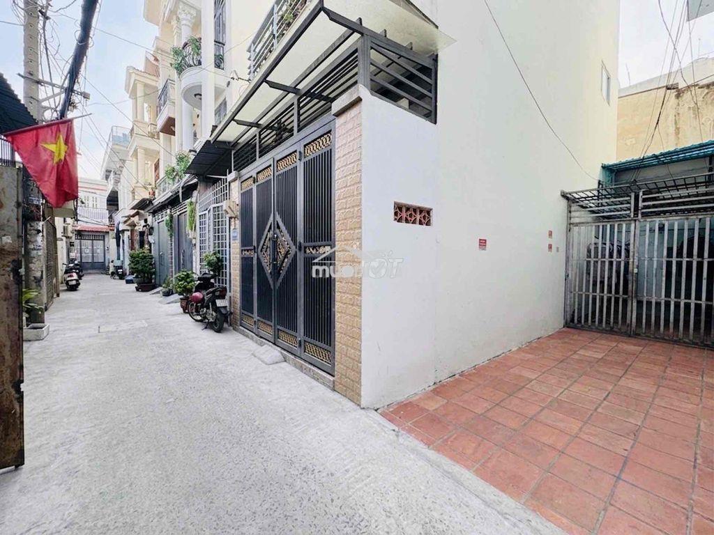 Tiền ít thịt nhiều- chỉ 4.95 tỷ (4.3*16m )  ngay chợ phạm văn bạch - 2