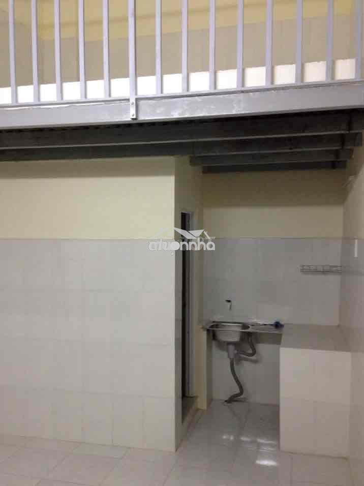 Nhà trọ sạch sẽ an ninh, đường đi rộng rãi