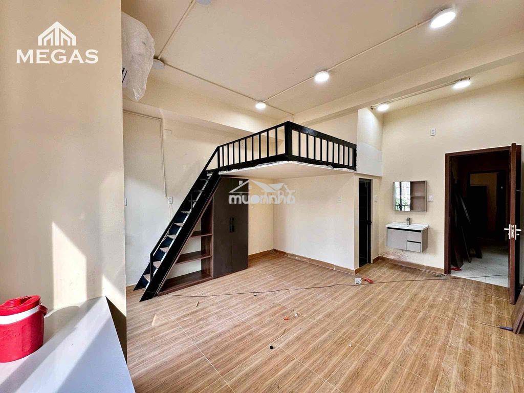 Cho thuê phòng ban công - rộng 30m2 - gần đh công nghiệp - đh gia định - 2