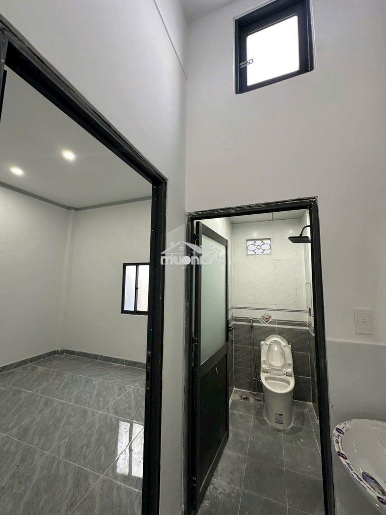 Em cần bán căn nhà gác lửng 5x18 giá 1630, gần chợ thạnh phú - 4