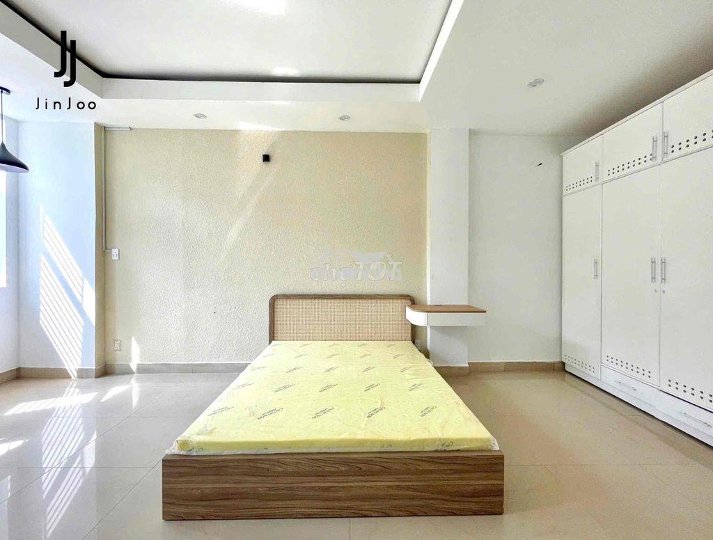 Cho thuê phòng ban công thoáng nhiều ánh sáng ngay trần hưng đạo - 4
