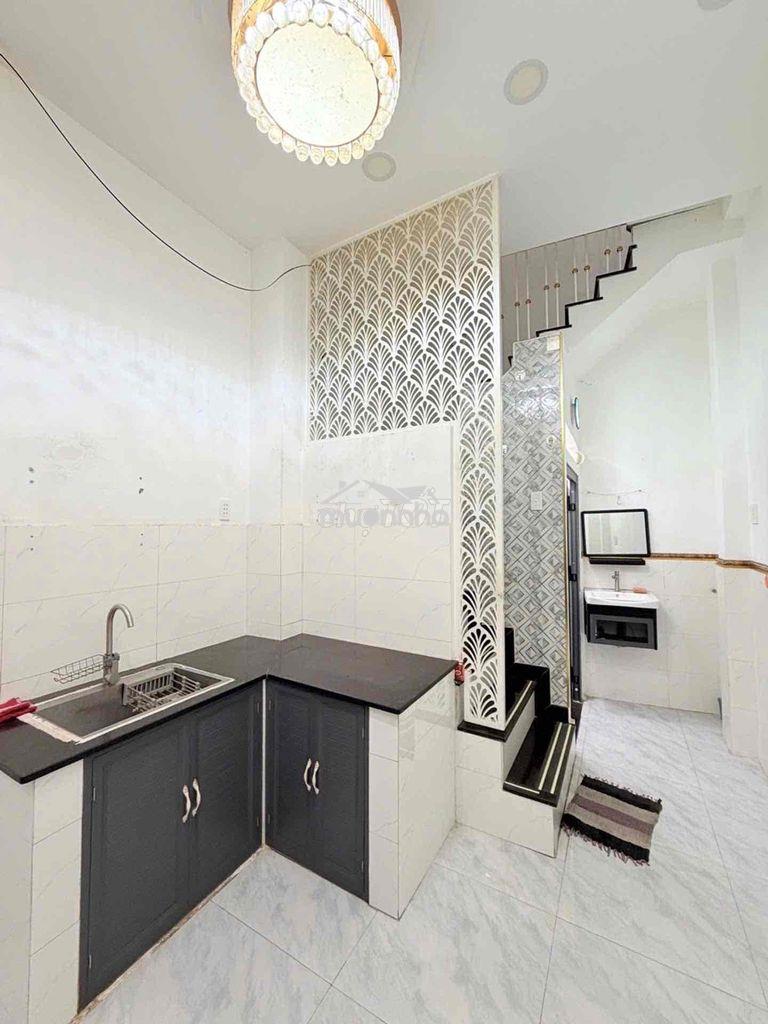 Nhà 2 tầng - hẻm xe hơi - dtsd 50m2 - 2
