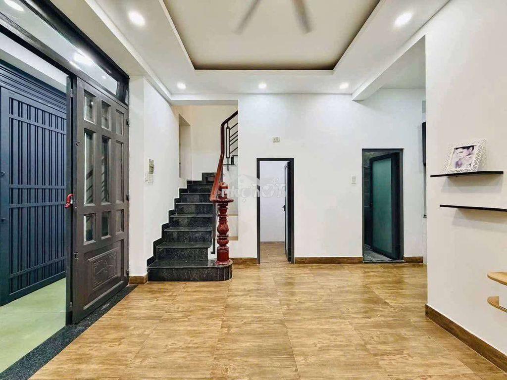 Bán nhà quang trung - 47m2 - 4pngủ - sát mặt tiền - 4