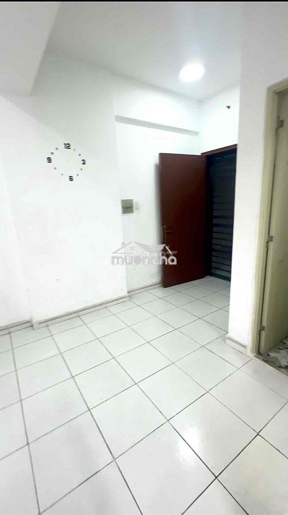 Chính chủ cho thuê căn hộ gồm 2pn,2wc, ban công. chỉ 4tr - 4