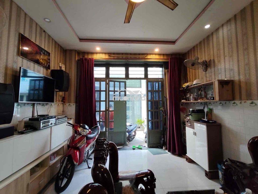 Phú thọ hòa 3 tầng chỉ nhỉn 4 tỷ - 4