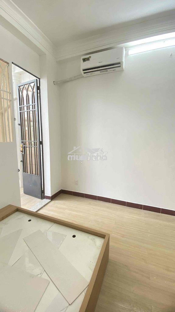 Cho thuê căn hộ 1 phòng tách bếp bancol mặt tiền đường, máy giặt riêng - 3