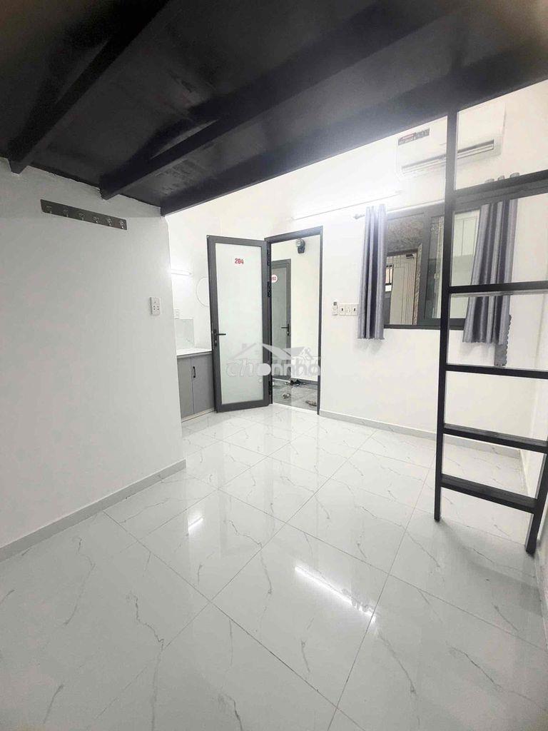 Cho thuê phòng gác cửa sổ nội thất cao cấp gần ngã 4 bốn xã huit - 2