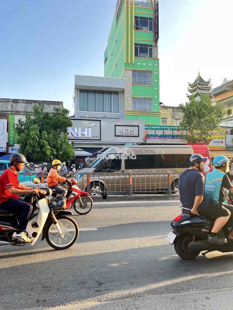 Nhà mặt tiền quang trung gò vấp