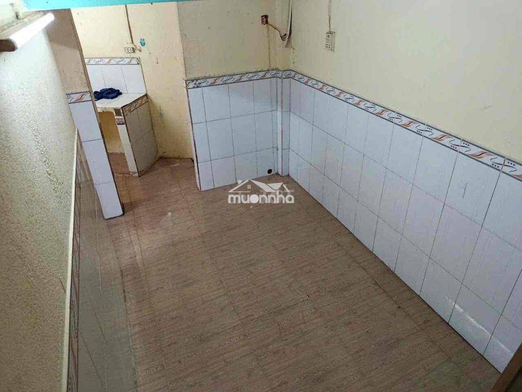 Bán nhà khu dân cư tiện xây mới gần chợ và khu đường số. - 4