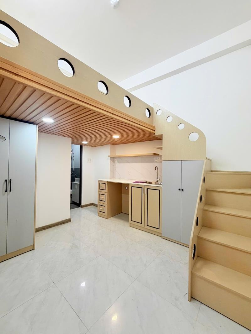 Cho thuê căn hộ duplex gác lửng cao cấp, thiết kế hiện đại độc đáo gần học viện cán bộ, văn lang cơ sở 2