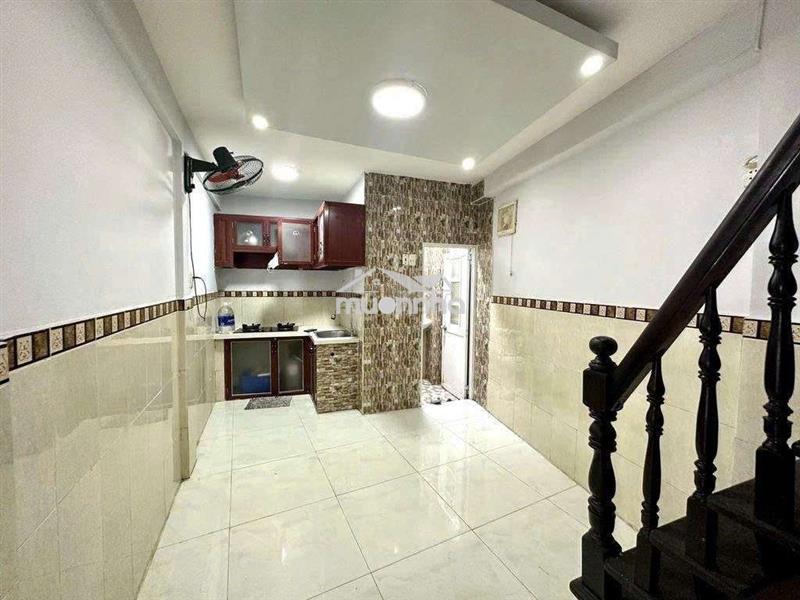 Nhà mới đẹp xinh, 2pn, dt sử dụng 75m2, 3tầng chỉ 8tr