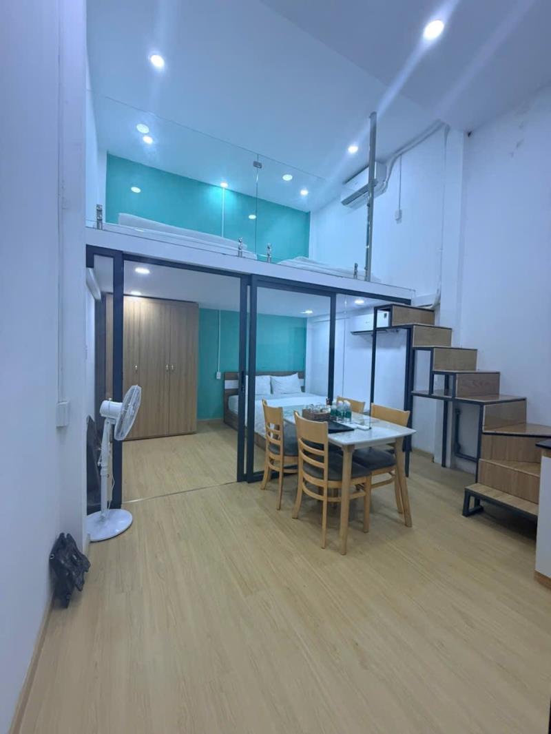 Căn hộ duplex, full nội thất ở được 4-5 người gần sân bay, công viên hoàn văn thụ, thuận tiện di chuyển sang phú nhuận, tân phú,...