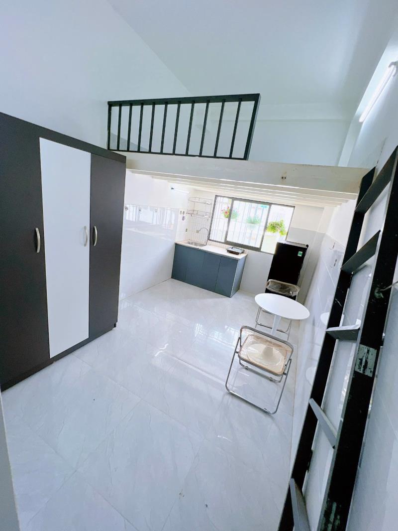 Cho thuê duplex full nội thất ở 4 người 4 xe ngay học viện cán bộ chỉ 5tr8