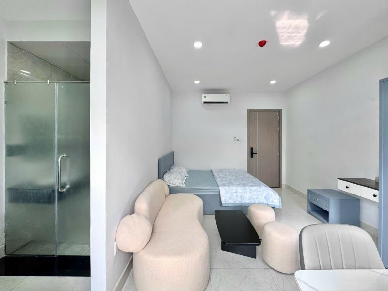 Cho thuê căn hộ 1 phòng ngủ - tách bếp - full nội thất - hutech, uef, hồng bàng, gtvt - đặng thuỳ trâm, bình thạnh  - 2