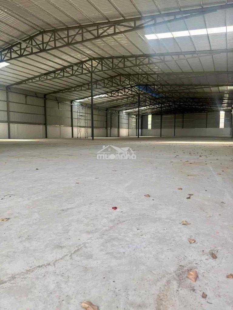 1000m2. kho cộng hoà . tân bình - 3