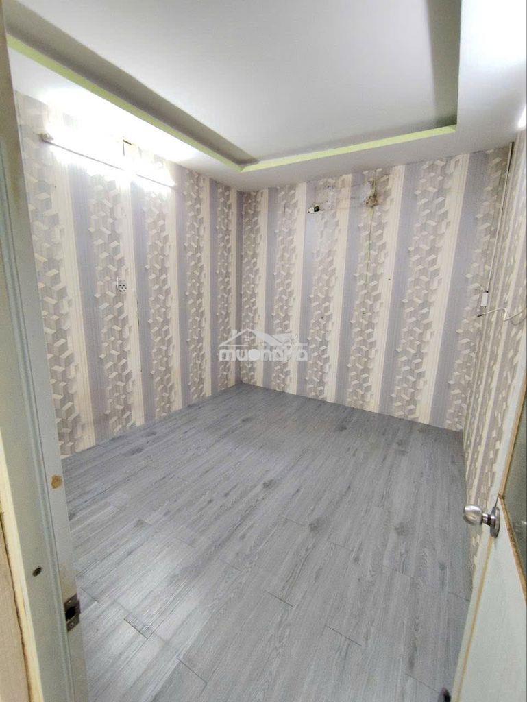 Cho thuê nhà mới kinh doanh dt:3x8 giá 6,5tr/thg lửng ,hbc,tđ - 4