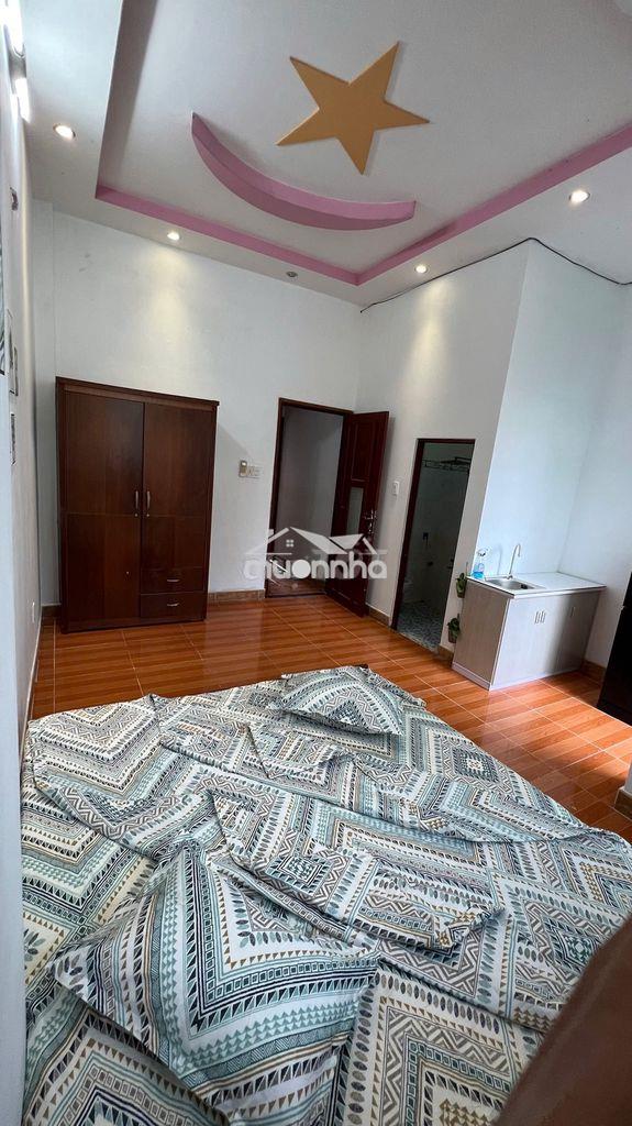 Chính chủ cho thuê phòng ban công nội thất cao cấp 725 trường chinh - 4