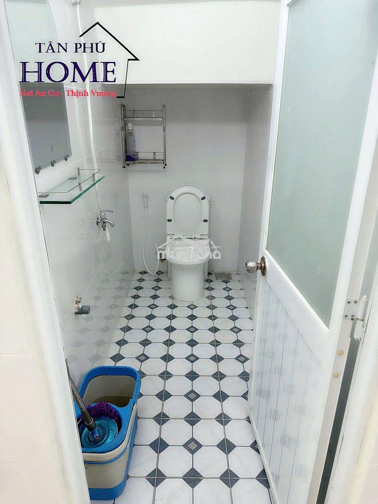 🌈 Nhà thơm !!  hẻm 2m tân hương, 1 lầu, 4 x 11m, 3 phòng ngủ, 2 wc - 4