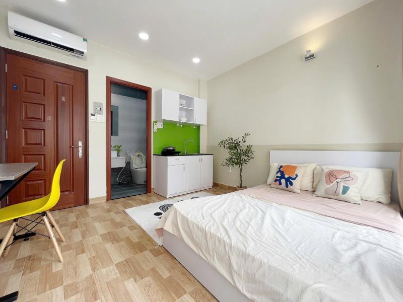 Căn hộ full nội thất có ban công, cửa sổ tại nguyễn cửu vân, bình thạnh, gần đại học kinh tế tài chính uef - 2