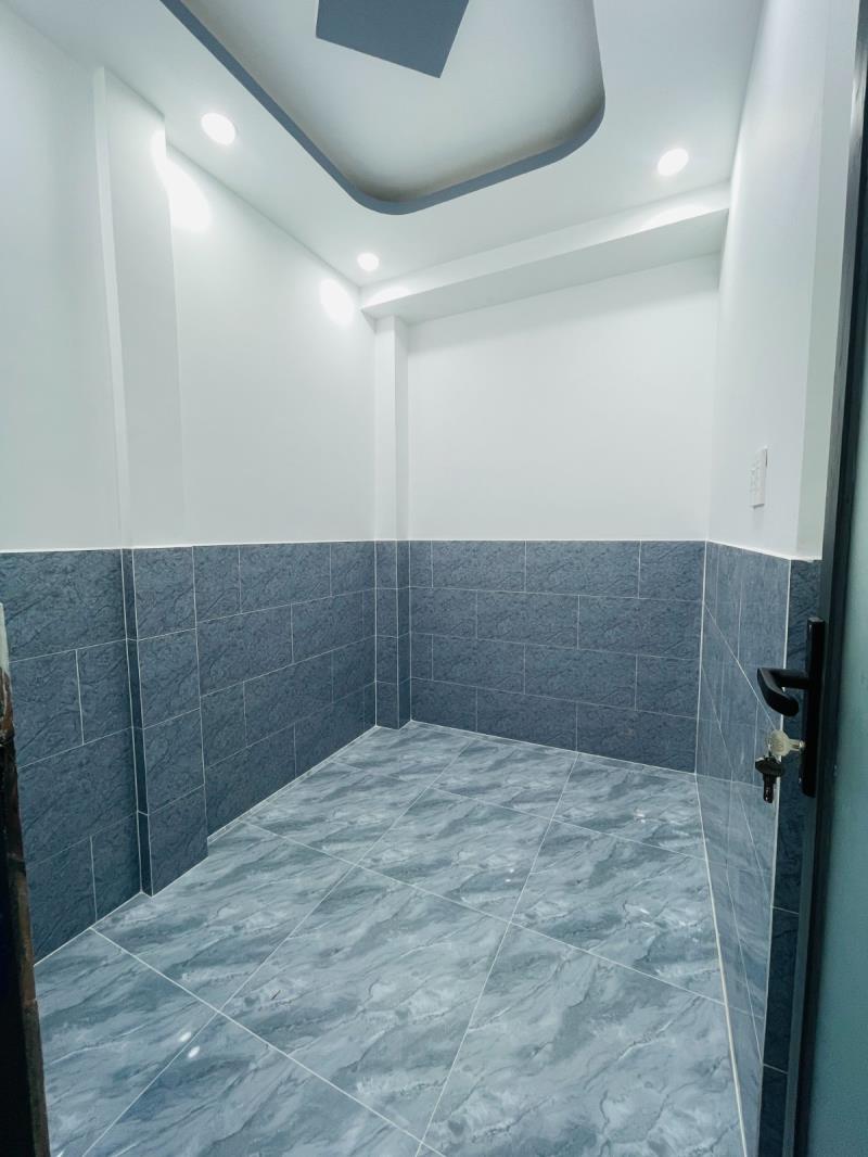 Bán nhà dương bá trạc q8 2pn 2 tầng giá 2.78 tỷ khó tìm trong tầm dưới 3 tỷ - 4