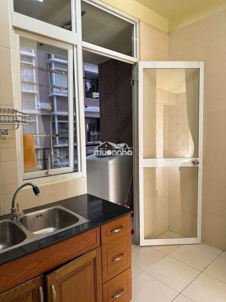 Cần cho thuê gấp căn hộ thuận việt, q.11, 13tr/tháng
