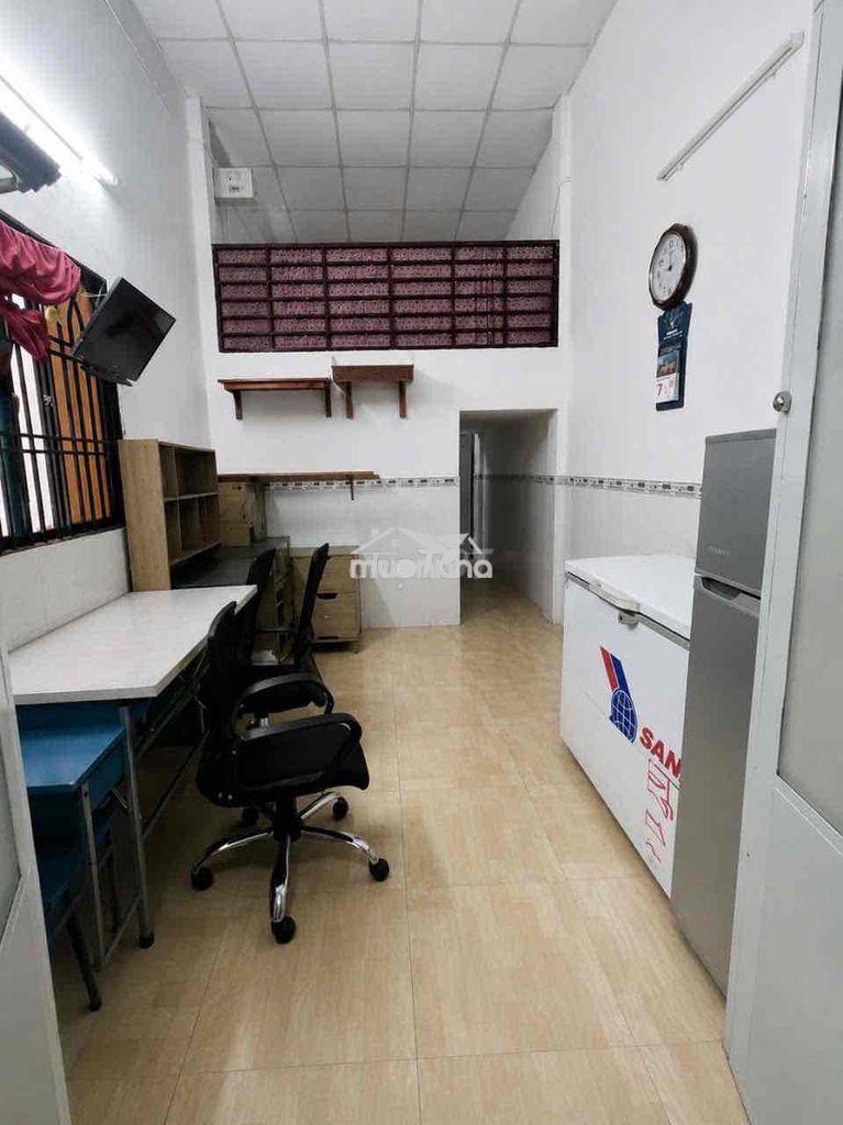 Nhà sổ hồng riêng vay bank 2,5tỷ - xác mt htp - gần phú mỹ hưng - 2