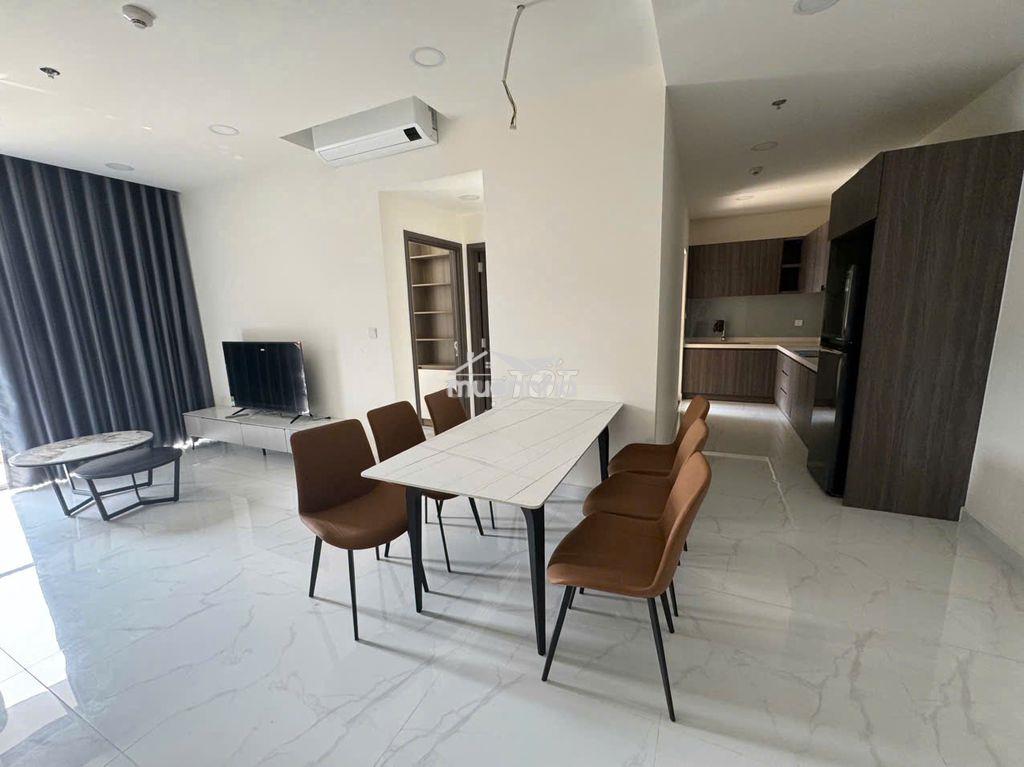 Cho thuê căn 2pn 2wc 86m2 full nội thất diamond centery view hồ bơi  - 3
