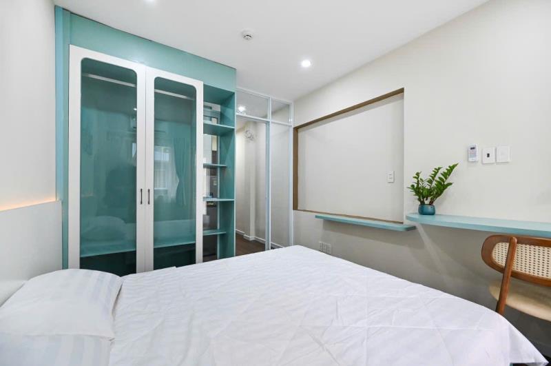 Cho thuê căn 1 phòng ngủ tách bếp, ban công, full nội thất ngay tại phường sài gòn, quận 1 - 4