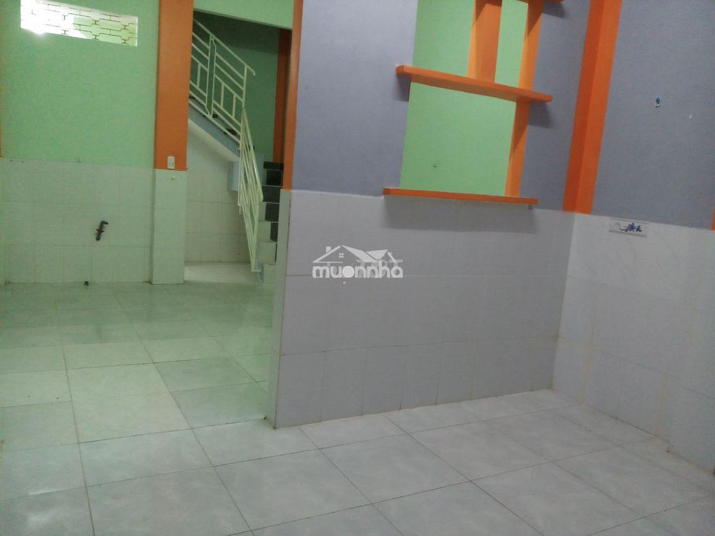 Nhà 40m giá chỉ còn 3.900.000 - 3