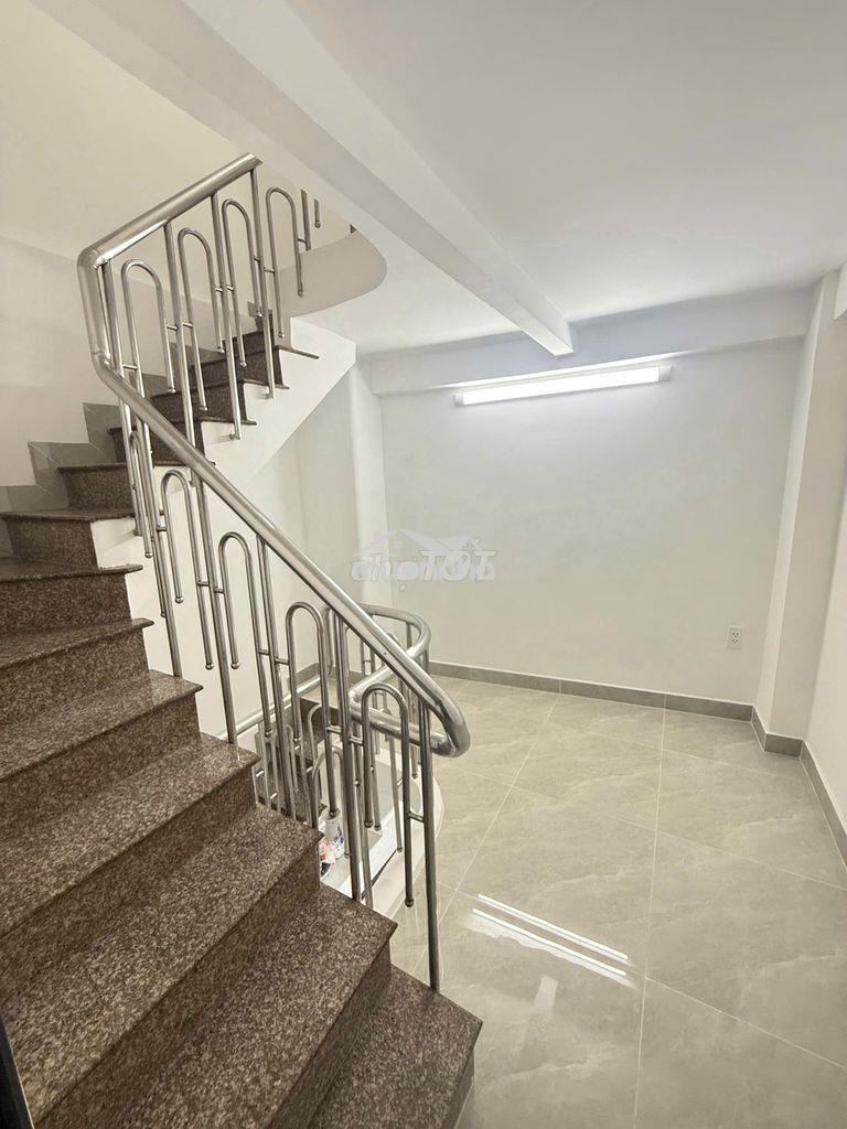 Nhà quận 10 đang có thu nhập hàng tháng cần bán - 2