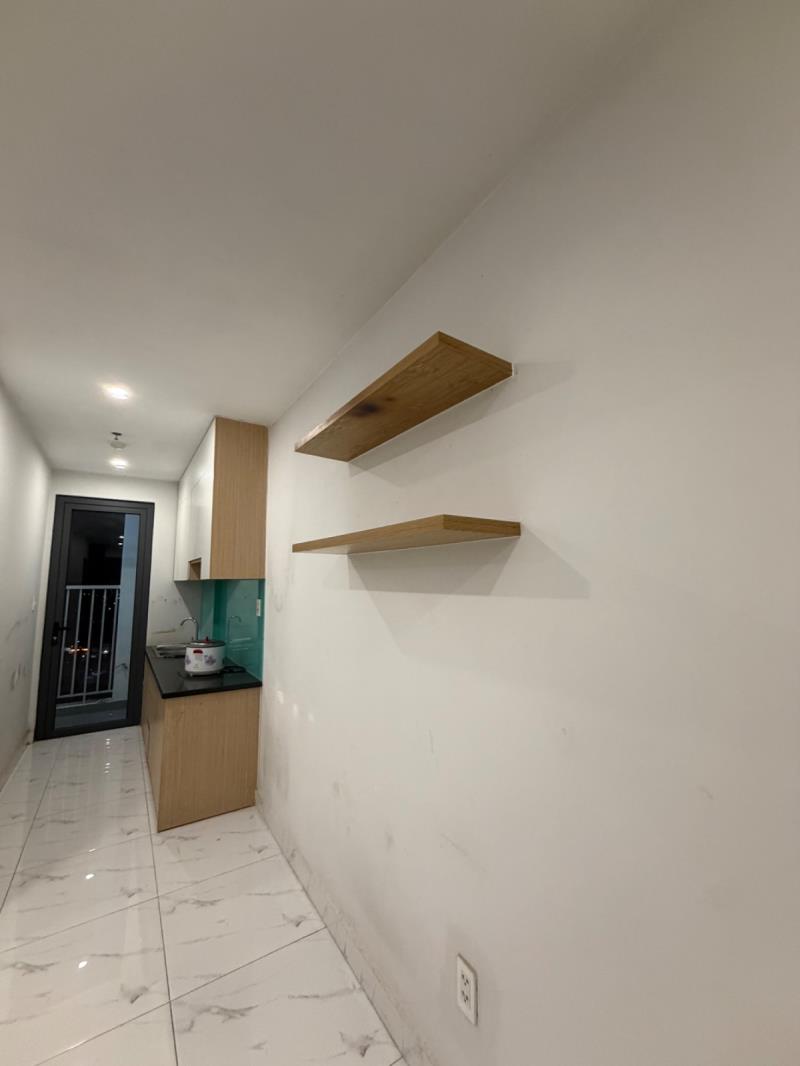 Cho thuê star tower quốc vương căn 2pn-1wc trống 4tr cọc 1 căn 2pn-1wc full nội thất 5,5tr cọc 1 căn 3pn-2wc full nội thất 6,5tr cọc 1 ib e để xem nhà miễn phí 0866777608 - 2