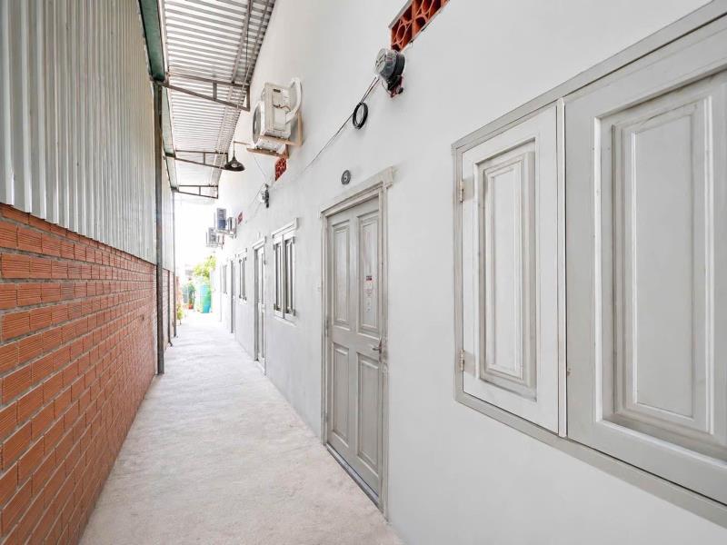 Hẻm xe tải nguyễn ảnh thủ - kế mặt tiền- 115m2 - ngang gần 6m - 6 phòng cho thuê thu nhập 12tr/tháng. chủ đi mỹ giảm chào giá còn 6.3 tỷ nguyễn ảnh thủ 114 m2 - 3