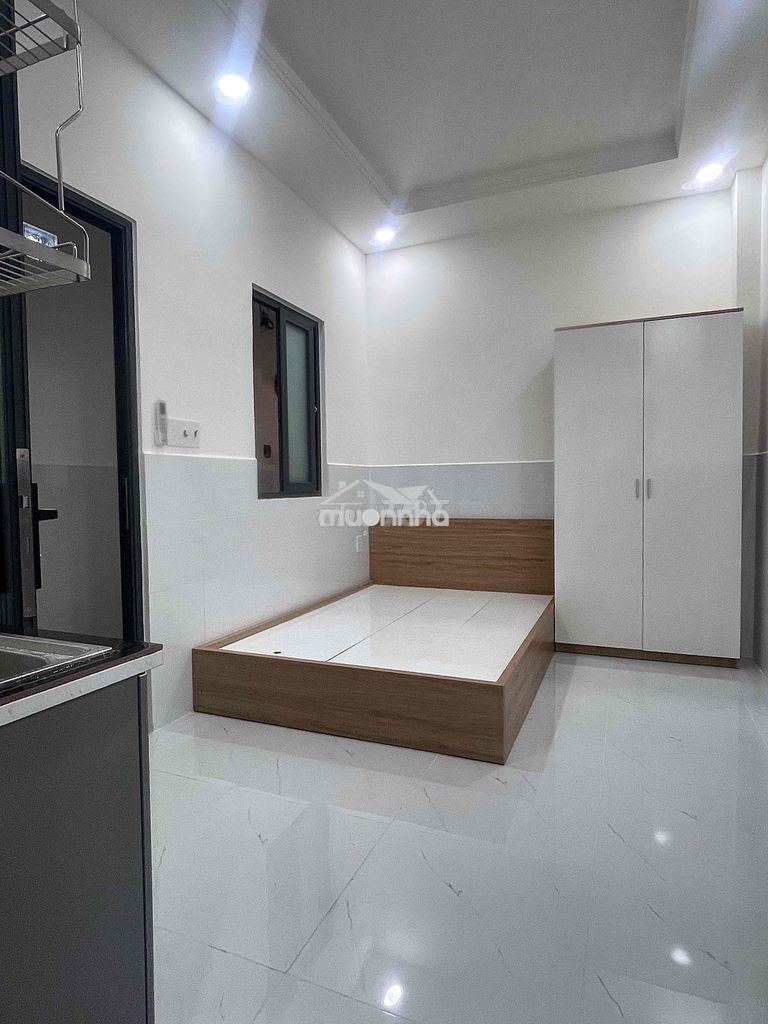 Phòng studio full nội thất thang máy - 2
