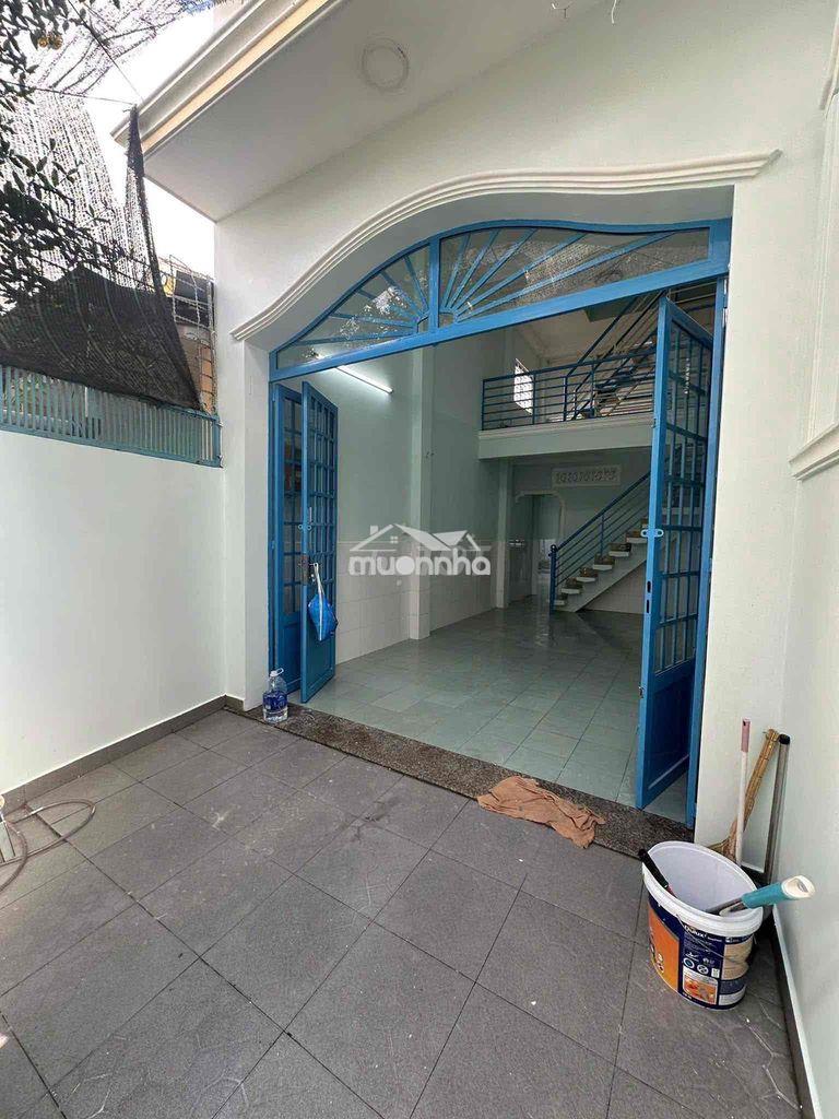 Nhà 3tầng hẻm 360/ nguyễn tất thành - giá 10tr - 2