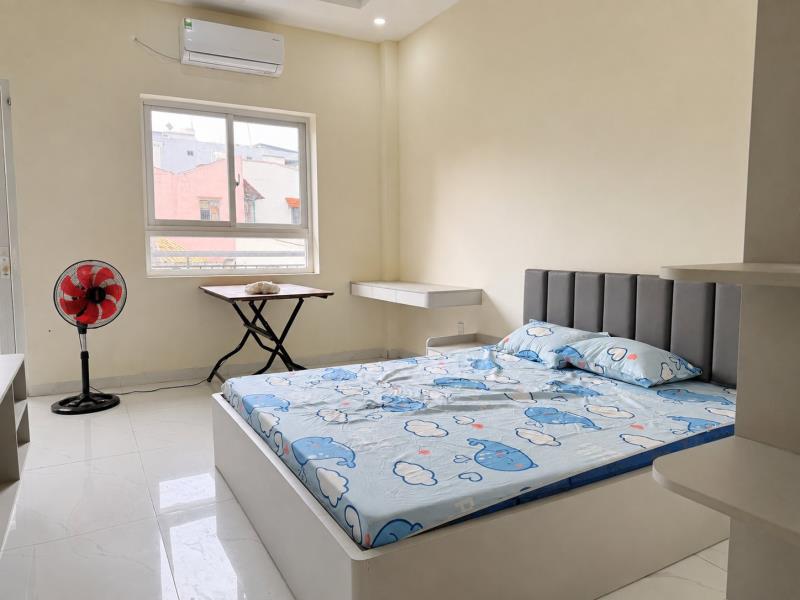 Cho thuê căn hộ 1 phòng ngủ ban công – máy giặt riêng – thang máy – bãi xe rộng - 2