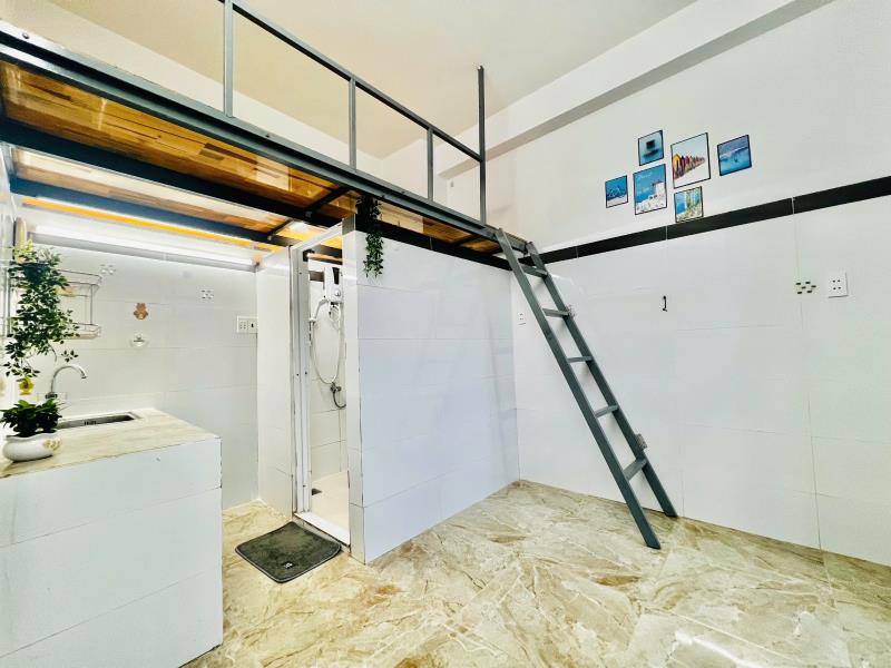 Trống lại 2 phòng full nt bancol kế bên đh văn hiến 