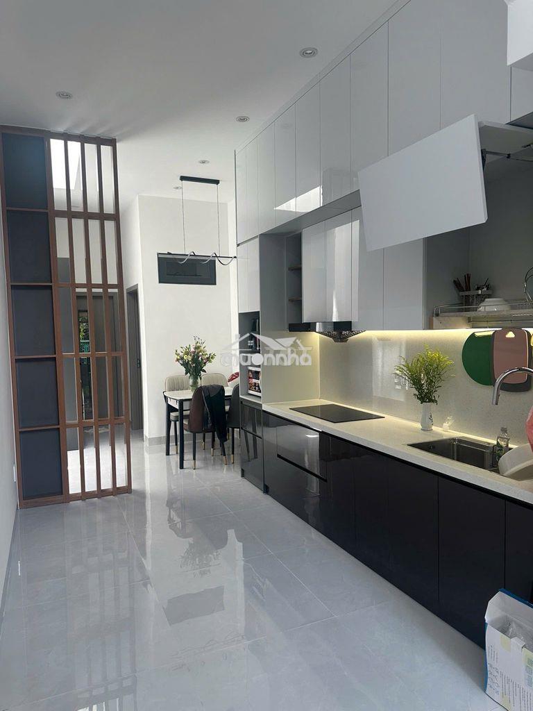 Nhà mới nở hậu, đường 7.5 gần chợ cẩm lệ - full nội thất