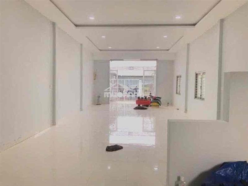 Cho thuê kho 10tr/th dt: 10x20 ( có phòng , bếp ) 💠sát kcn vĩnh lộc,