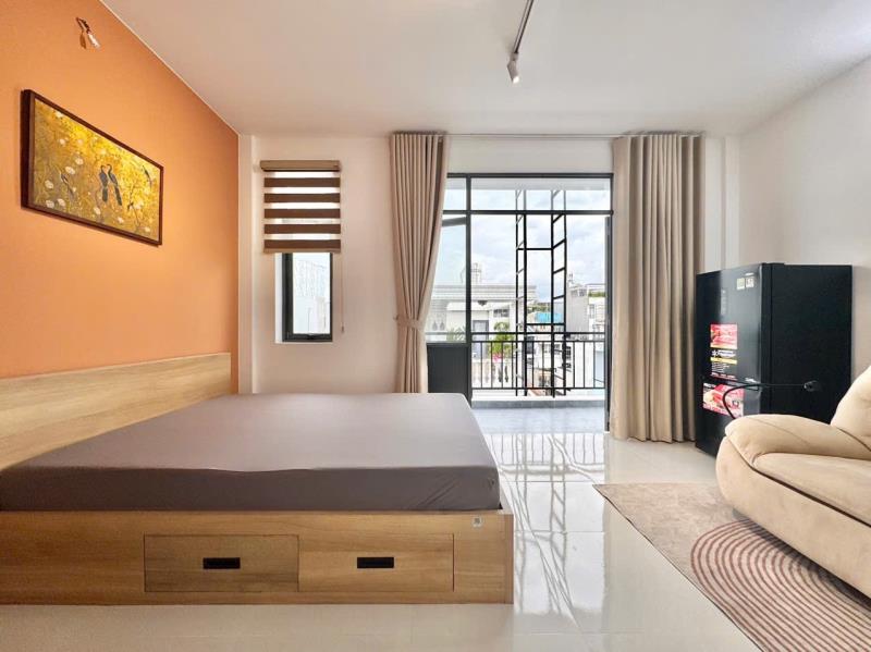 Thuê ngay studio full nội thất - rộng 45m2 - ban công riêng - ngay chơ bà chiểu sát quận 1, an ninh cao - 3