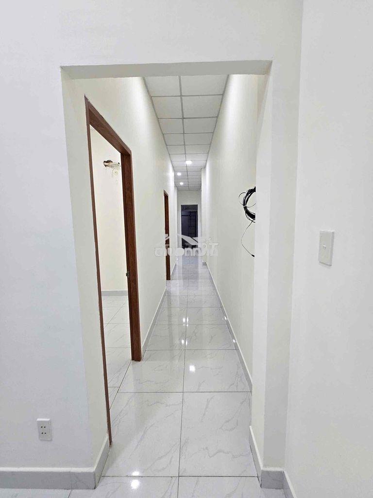 Cho thuê nhà 64m2 2pn2wc sân đậu xe hơi 4c đường 32 gần pvđ - 3