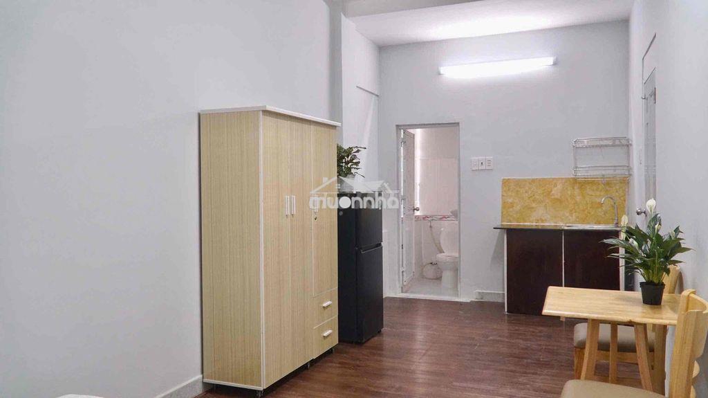 Phòng trọ trung tâm đầy đủ nội thất. toà nhà an ninh cầu bông, đh isb - 4