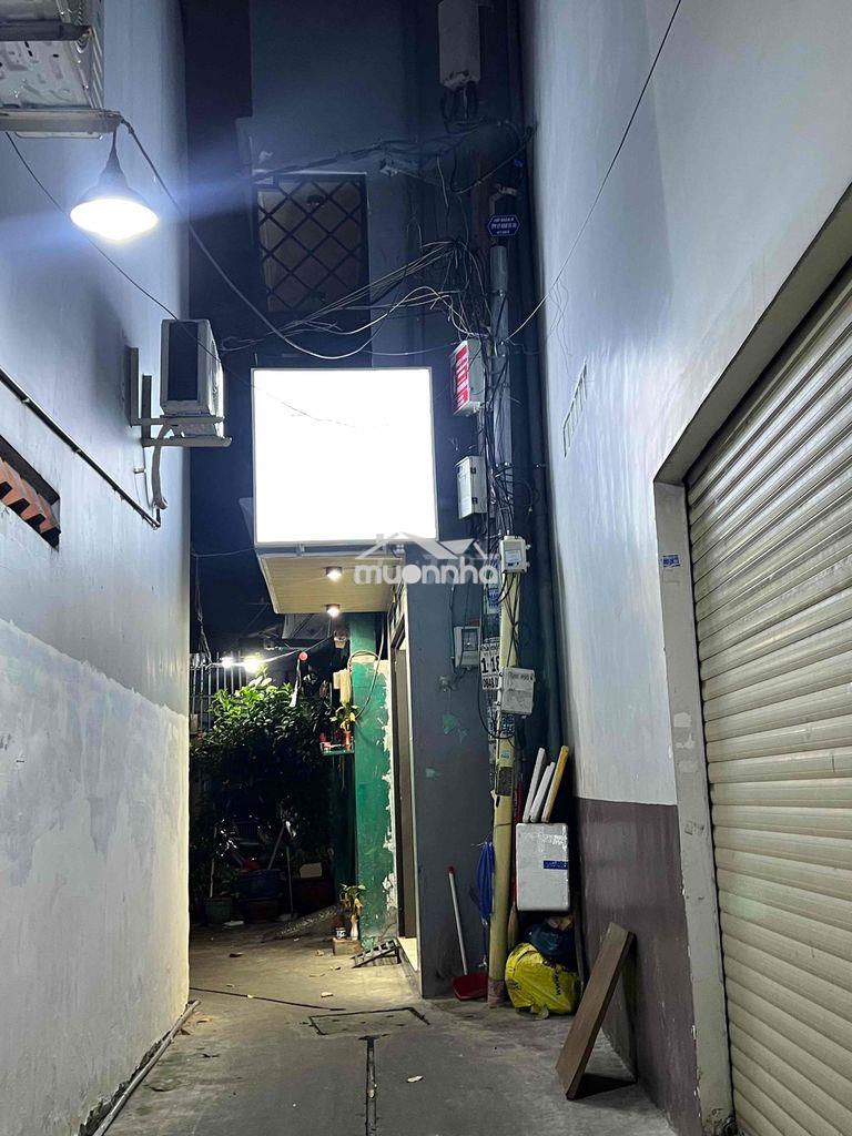 Nhà mặt tiền thụt khu chợ  sĩ vật liệu giày - 3