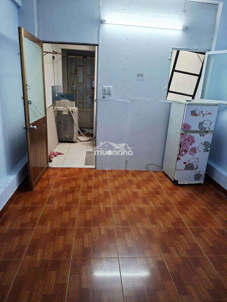 Cho thuê phòng q10.cửa sổ.rộng rãi.nội thất 3tr1 - 2