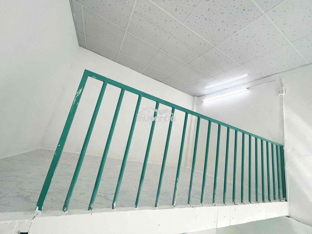 Phòng trọ giá rẻ, gác cao, rộng rãi cho sinh viên và người đi làm - 3