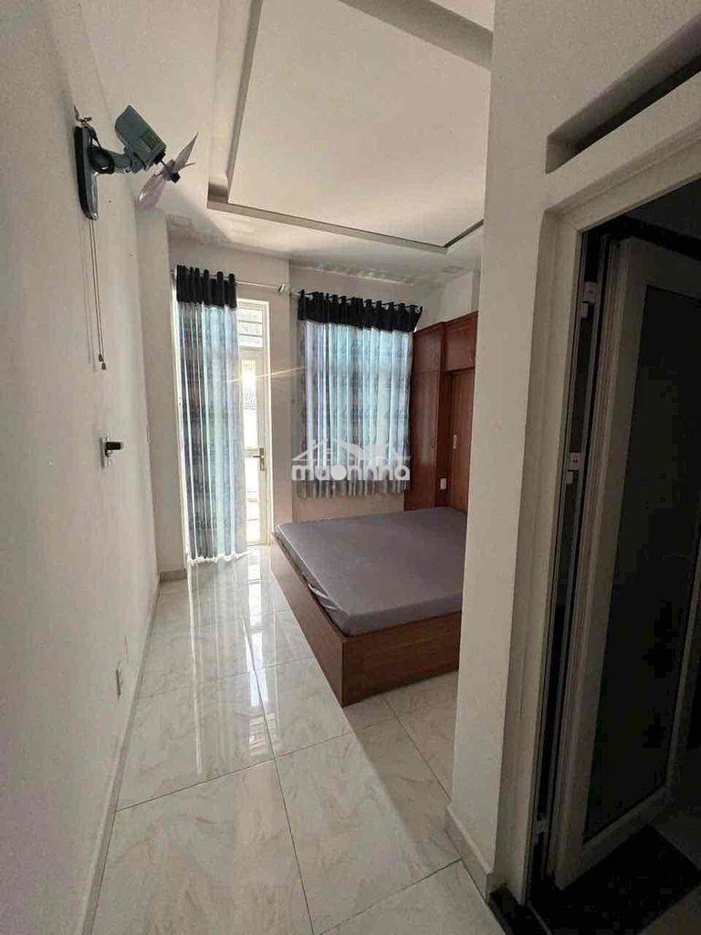 Cho thuê nhà 2lầu sân phơi 3pn.3wc sẵn nội thất 13tr - 3