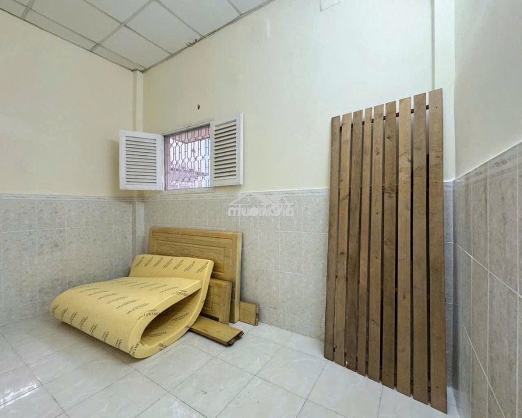 Nhà nc lê văn sỹ 2pn q3 gần mai văn ngọc trần quang diệu - 3