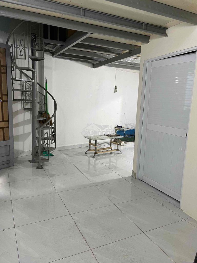 Cho thuê nhà nguyên căn 60m2 - 3